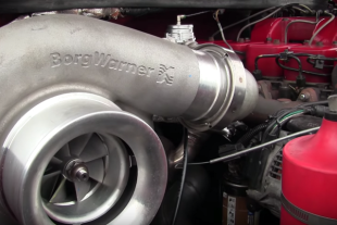 Big Dually “Farm Truck” Flies Down The Dragstrip In 10 Seconds