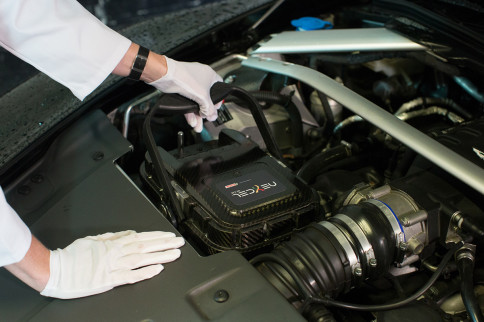 Video: Castrol Looks To Make The Oil Change A Plug And Play Option