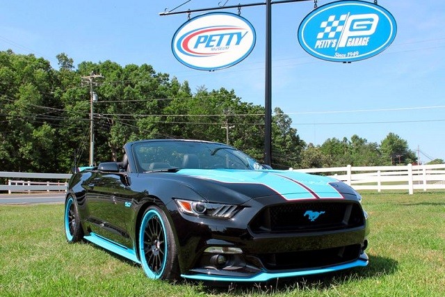 king-mustang-2