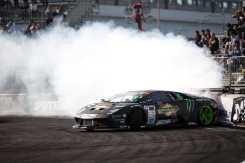 Video Update: Imamura LFA vs Saito Murcielago In D1 Grand Prix