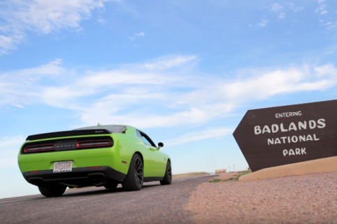 Video: A Spontaneous Cross-Country Trip In A Challenger Hellcat