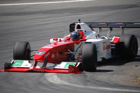 Video: Lunatic Brings F3000 to Hillclimb