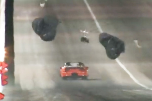 Video: Roger Holder Sets 1/4-Mile Radial Record, Loses Parachutes!