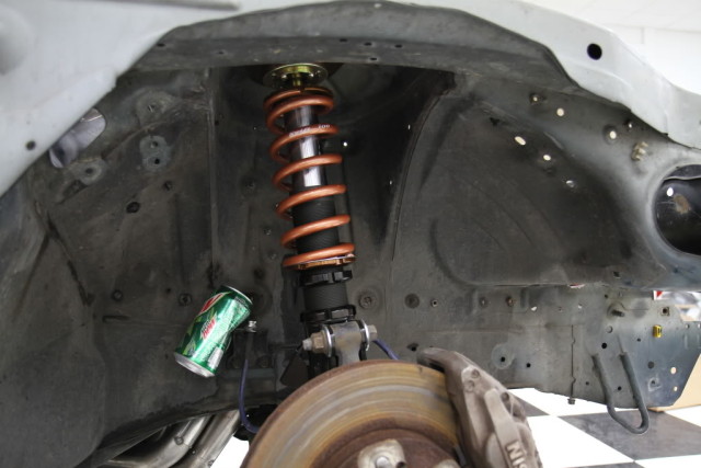 http://i257.photobucket.com/albums/hh232/stockbee/Stance%20GR%20Plus%20Pro%20Coilover%20Installation/IMG_0534.jpg