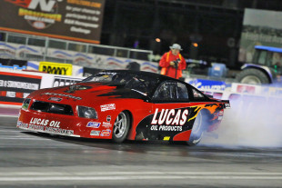 John Mihovetz Lowers Ford Mod Motor Record To A Blistering 5.88!