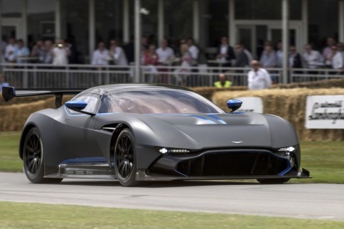 Video: Aston's V12 Vulcan Flagship Unveiled