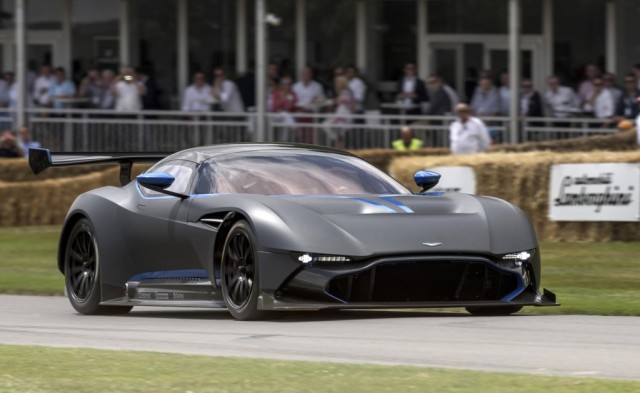 http://www.exoticcarlist.com/blog/wp-content/uploads/2015/07/aston-martin-vulcan-2015-goodwood-festival-of-speed_100516678_h-1024x628.jpg