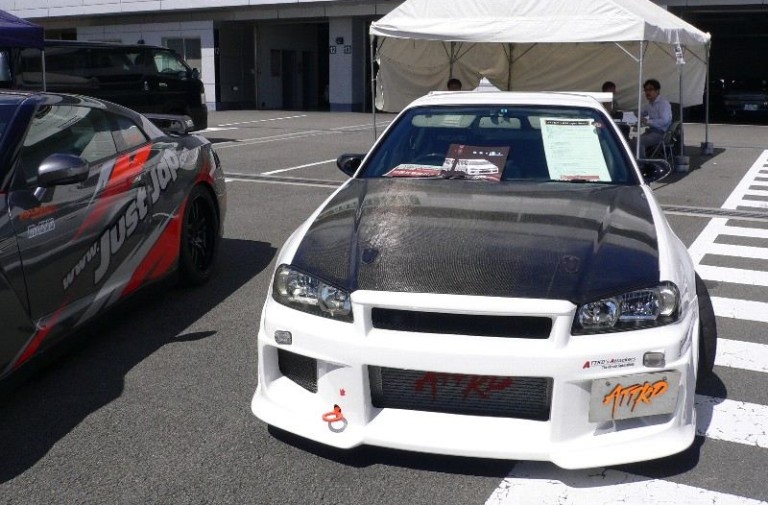 Video: ATTKD GT-R Time Attack Machine