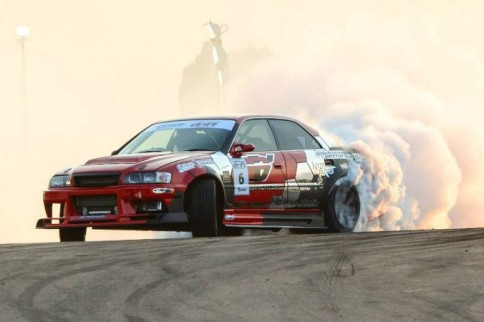 Video: Illegal Japanese Street Drifting