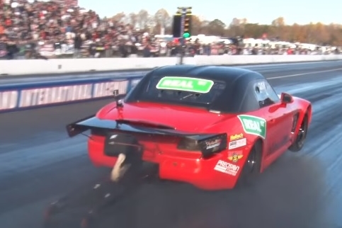 Video: Record Setting 7-Second Honda S2000