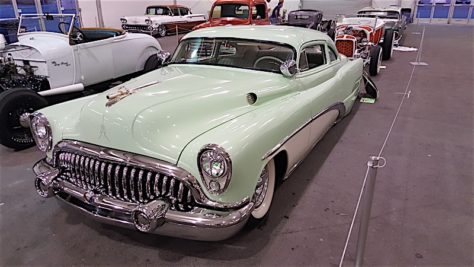 1953 Mint Green Buick (2)