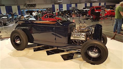 Black 32 Ford Roadster (3)