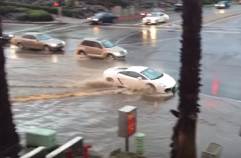 Video: Insanity Lambo Goes For It Through Flooded San Diego Street