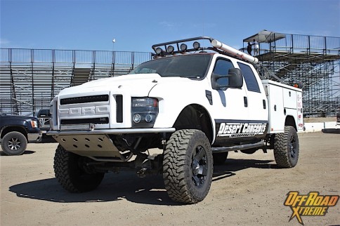 Chase Vehicles: The Unsung Heroes of Desert Racing