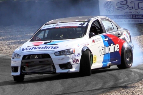 Video: Furious 550-HP, RWD Evo X Slays Tires, Slices Apexes