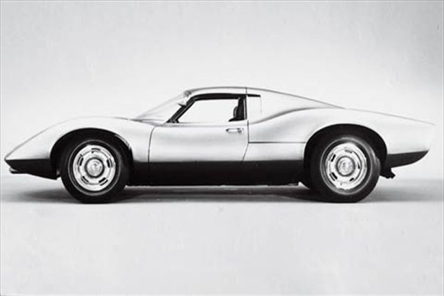 1968_Chevrolet_Astro_II_XP-880_Concept_Car_01