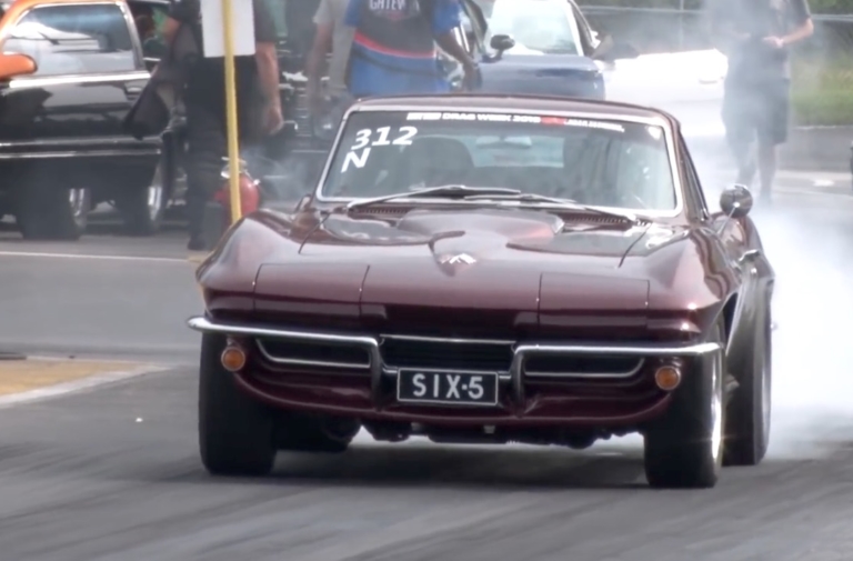 Video: SIX-5 Corvette - Racing to the Finnish
