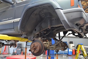 Time To Go Up: Skyjacker Lift Install On Project XtremeJ