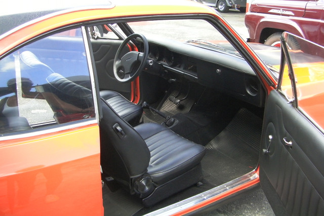 Like the rest of the car, the interior doesn't look almost 40 years old. 