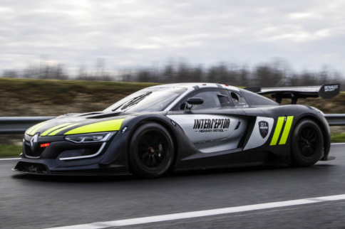 Video: New Age, Exotic Renault Police Interceptor Flexes GT-R Power