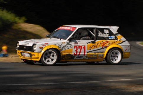Video: Onboard a Starlet Built for Hillclimbs