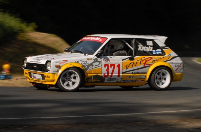 Video: Onboard a Starlet Built for Hillclimbs