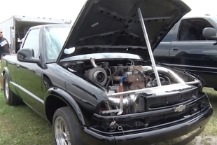Video: A Couple Guys Built One Mean Diesel-Powered S10