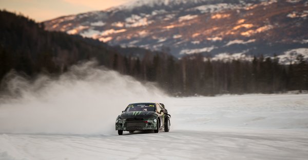 Video: Race-Bred Citroen, Supra and M5 Drift on Ice