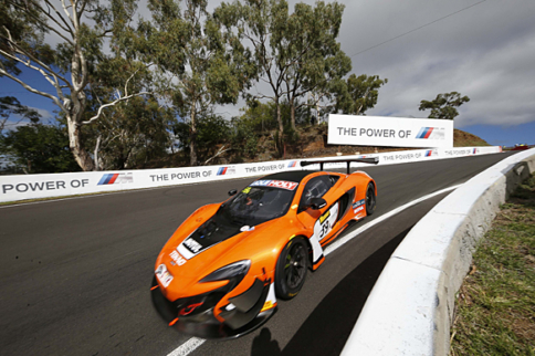 Video: McLaren 650S GT3 Sets Record at Bathhurst