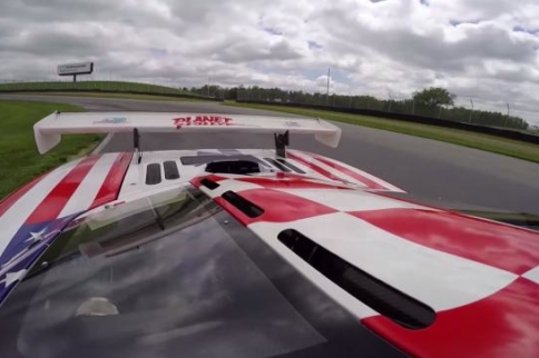 Video: Onboard the Howling McLaren F1 GTR