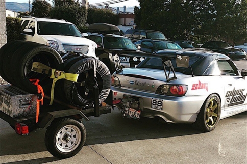 Video: Porsche GT3 Chases S2000 at Thunderhill