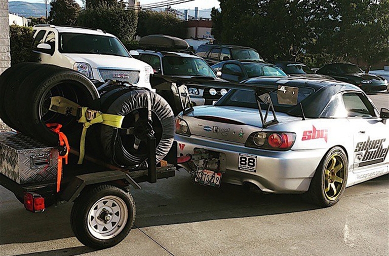 Video: Porsche GT3 Chases S2000 at Thunderhill