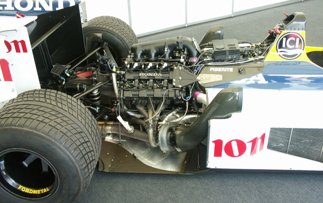 http://s1.cdn.autoevolution.com/images/news/turbocharged-engines-in-formula-one-18108_7.jpg
