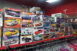 Estate Yields a Majestic Trove of Corvettes and Collectables