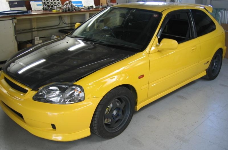 Video: Spoon Civic Revs to the Moon