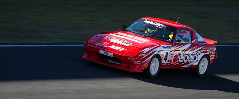 Video: RX-7 Overtaking Masterclass at Bathurst