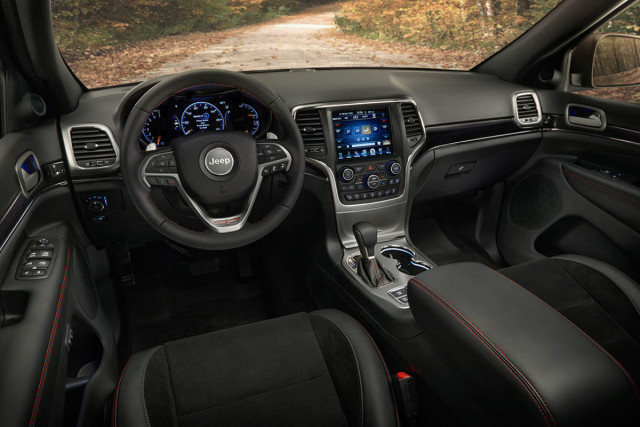 Jeep-Grand-Cherokee-Hellcat-Trailhawk-4