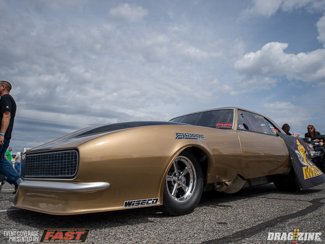 Perennial Radial vs the World favorite Dewayne Mills laid down a stellar 3.95 in the first round of qualifying at 209 MPH! He sits at #3 and look to improve later this afternoon.