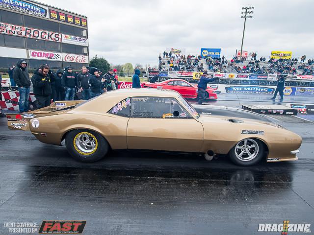 Dewayne Mills uncorked a 3.95 at and other-worldly 210 MPH to win round #1 against Billy Kruck. Look for the Oklahoman to face Mike Jones' Cobalt in round 2!