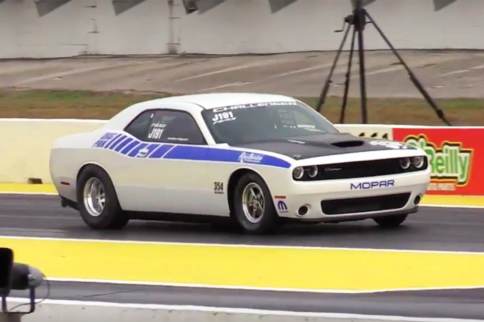 Video: Supercharged HEMI Drag Pak Makes Debut At The Gators