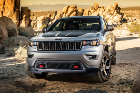 2017 Jeep Grand Cherokee Trailhawk and Summit Models Debut in NY