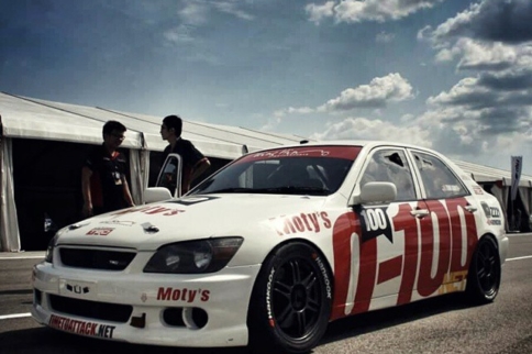 Video: Heel-Toeing in a TRD Altezza