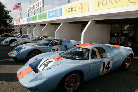 Video: GT40s Going All-Out And Making Some Noise At Goodwood