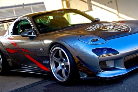 Video: Can the RX-7 Beat the 4WD Army?