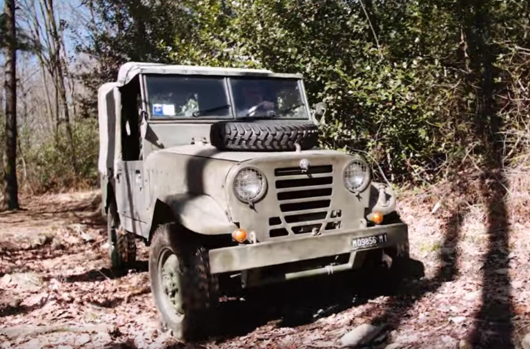Video: A 1951 Alfa Romeo Matta In Its Natural Habitat