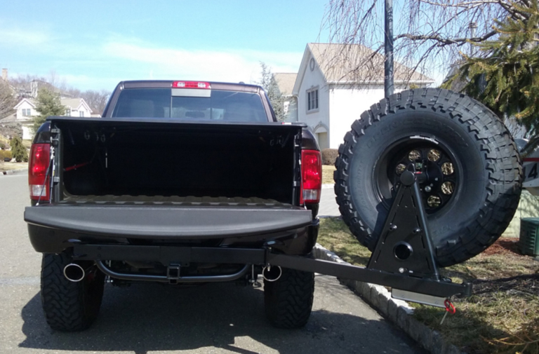 Video: A Closer Look At Wilco Offroad's Hitchgate
