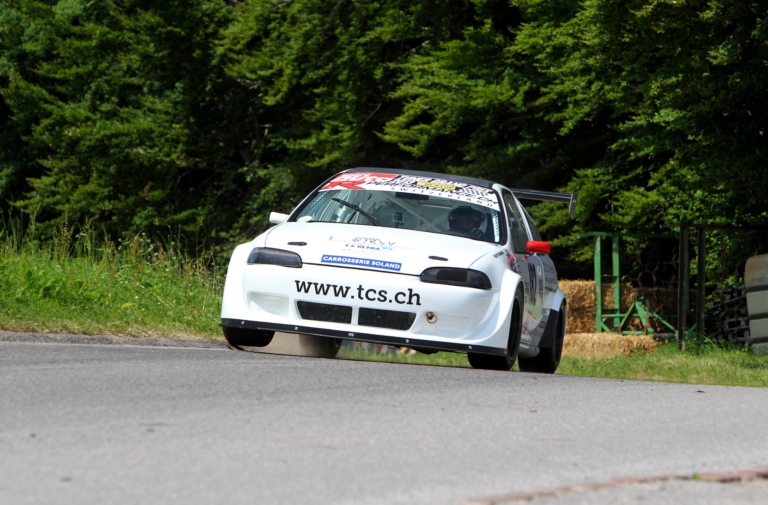 Video: K24-Swapped Civic Goes Hillclimbing