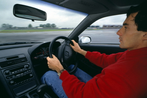 Video: Ayrton Senna Flogs the NSX-R!