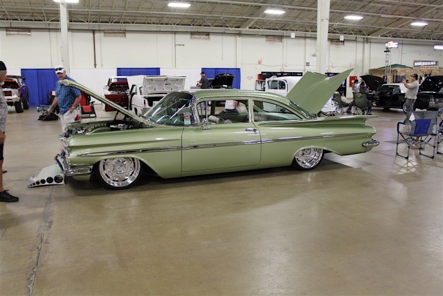 '59 Chevy 8275