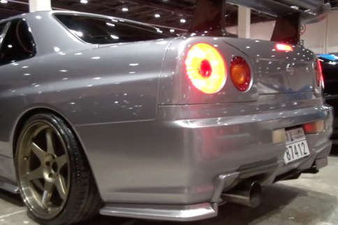 Video: This Is Not Your Typical Set Of Godzilla R34 GT-R's